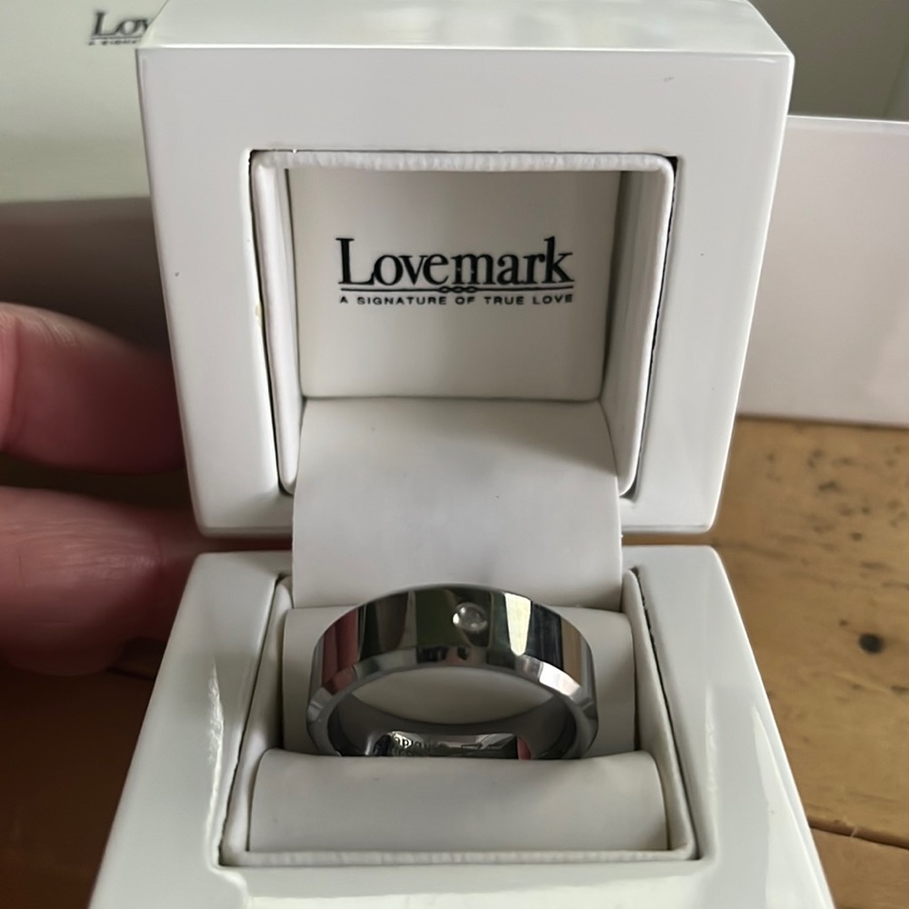 Mens wedding band
